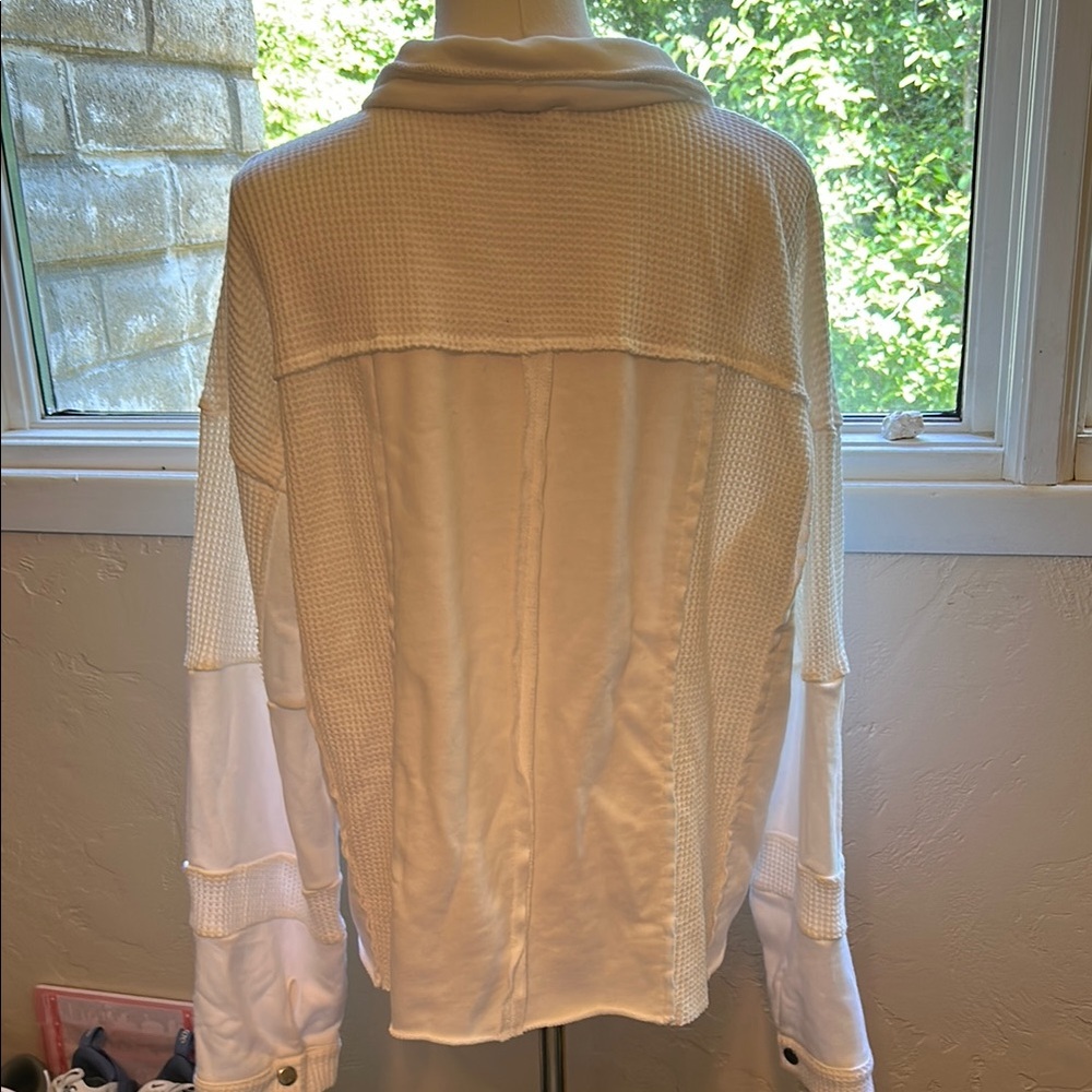 POL White Shacket - Picture 4 of 4